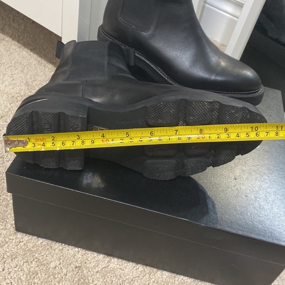 ALEXANDER WANG ankle boots
Black Andy Boots - Picture 13 of 13